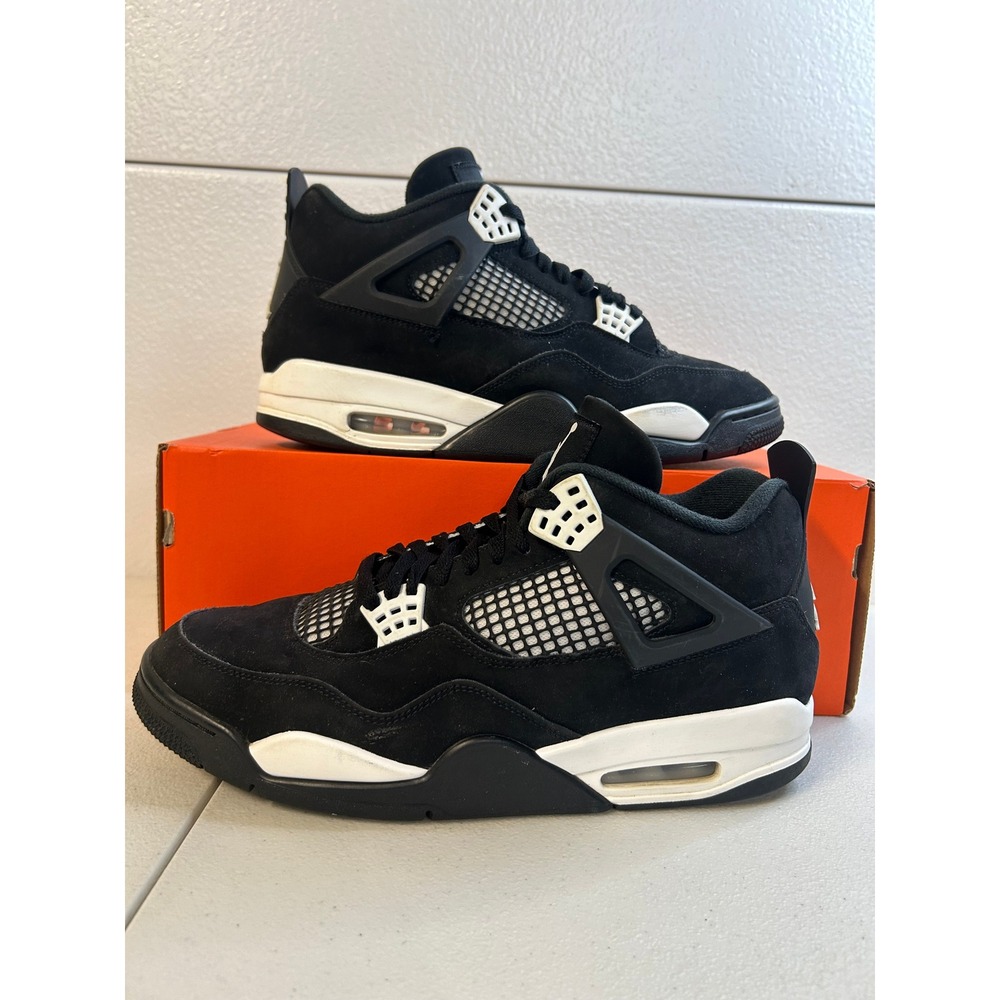 Air Jordan 4 Retro White Thunder Black White Mens 12 #2525